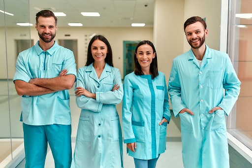 Healthcare Uniforms That Combine Comfort and Professional Style